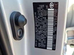 Toyota Corolla SE CVT (Natl) 2026