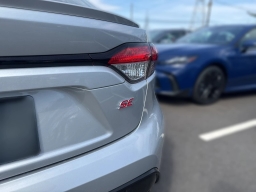 Toyota Corolla SE CVT (Natl) 2026