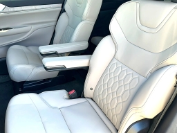 Volvo EX90 Ultra Twin Motor Performance 6-Seater 2025