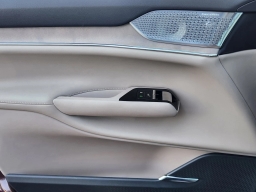 Volvo EX90 Ultra Twin Motor Performance 6-Seater 2025