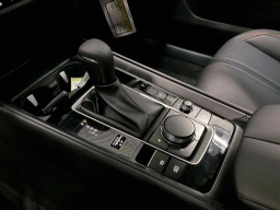 Mazda CX-50 Hybrid Premium AWD 2026