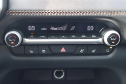 Mazda CX-50 Hybrid Premium AWD 2026