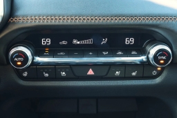 Mazda CX-50 Hybrid Premium Plus AWD 2026