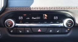 Mazda CX-50 Hybrid Premium Plus AWD 2026