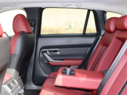 Mazda CX-50 Hybrid Premium Plus AWD 2026