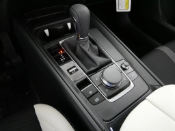 Mazda CX-50 2.5 S Preferred AWD 2026