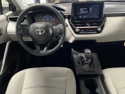Toyota Corolla Cross L 2WD (Natl) 2026