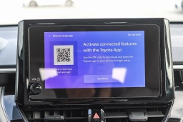 Toyota Corolla Cross L 2WD (Natl) 2026