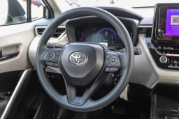 Toyota Corolla Cross L 2WD (Natl) 2026