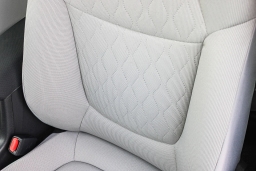 Toyota Corolla Cross L 2WD (Natl) 2026