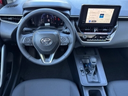 Toyota Corolla Cross LE 2WD (Natl) 2026