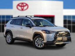 Toyota Corolla Cross LE 2WD (Natl) 2026