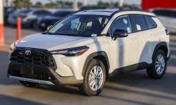 Toyota Corolla Cross LE 2WD (Natl) 2026