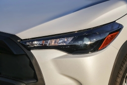 Toyota Corolla Cross LE 2WD (Natl) 2026