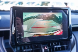 Toyota Corolla Cross LE 2WD (Natl) 2026