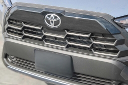 Toyota Corolla Cross LE 2WD (Natl) 2026