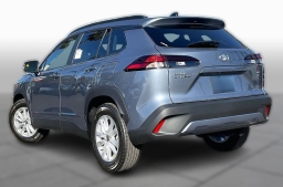 Toyota Corolla Cross LE 2WD (Natl) 2026