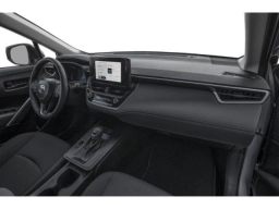 Toyota Corolla Cross LE 2WD (Natl) 2026