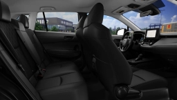 Toyota Corolla Cross LE 2WD (Natl) 2026