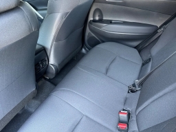 Toyota Corolla Cross LE 2WD (Natl) 2026