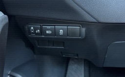 Toyota Corolla Cross LE 2WD (Natl) 2026