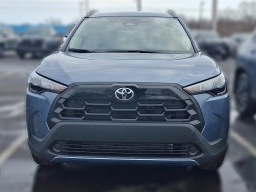 Toyota Corolla Cross LE 4WD (Natl) 2026