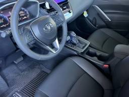 Toyota Corolla Cross XLE 2WD (Natl) 2026