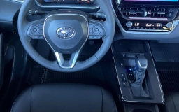 Toyota Corolla Cross XLE 2WD (Natl) 2026