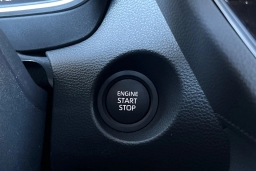 Toyota Corolla Cross XLE 2WD (Natl) 2026
