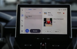 Toyota Corolla Cross XLE 2WD (Natl) 2026