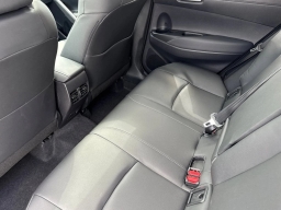 Toyota Corolla Cross XLE 2WD (Natl) 2026