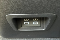 Toyota Corolla Cross XLE 2WD (Natl) 2026