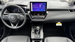 Toyota Corolla Cross XLE 2WD (Natl) 2026