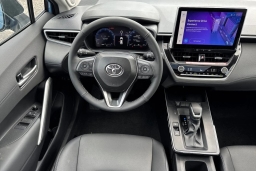 Toyota Corolla Cross XLE 2WD (Natl) 2026