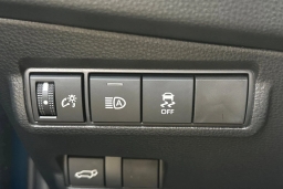 Toyota Corolla Cross XLE 2WD (Natl) 2026