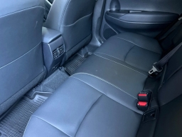 Toyota Corolla Cross XLE 2WD (Natl) 2026