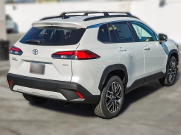 Toyota Corolla Cross XLE 2WD (Natl) 2026
