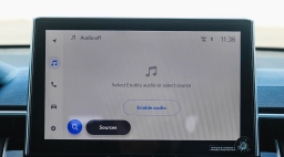 Toyota Corolla Cross XLE 2WD (Natl) 2026