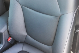Toyota Corolla Cross XLE 2WD (Natl) 2026