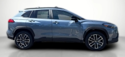 Toyota Corolla Cross XLE 2WD (Natl) 2026