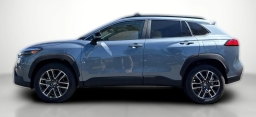 Toyota Corolla Cross XLE 2WD (Natl) 2026