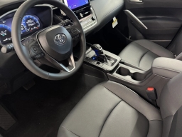 Toyota Corolla Cross XLE 2WD (Natl) 2026