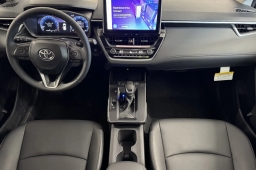 Toyota Corolla Cross XLE 2WD (Natl) 2026