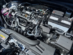 Toyota Corolla Cross XLE 2WD (Natl) 2026