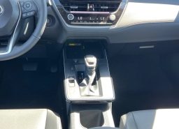 Toyota Corolla Cross XLE 2WD (Natl) 2026