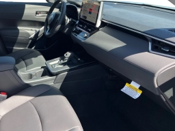 Toyota Corolla Cross XLE 2WD (Natl) 2026
