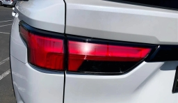 Toyota Sequoia Limited 4WD (Natl) 2026