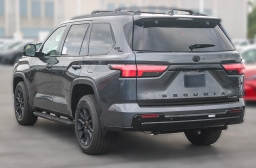 Toyota Sequoia Limited 4WD (Natl) 2026