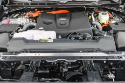 Toyota Sequoia Limited 4WD (Natl) 2026