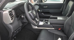 Toyota Sequoia Limited 4WD (Natl) 2026
